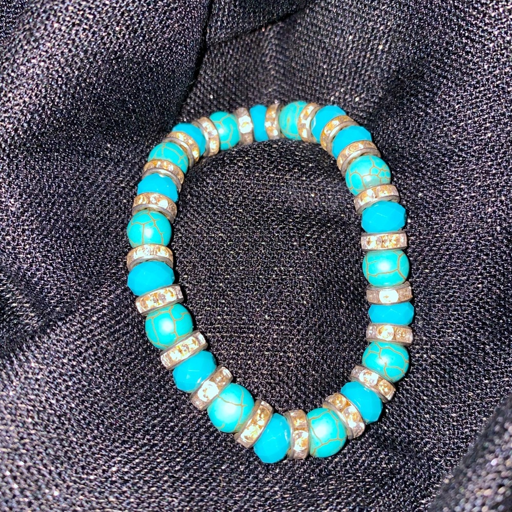 Turquoise and rhinestone stretch Bracelet